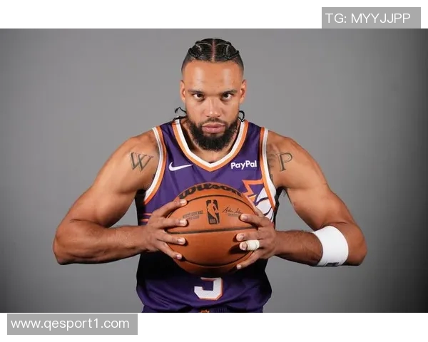 狄龙轻伤不退场全力拼搏20投7中斩获18分2篮板2助攻表现出色